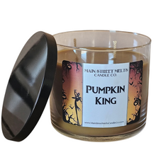 PUMPKIN KING Candle 18oz
