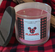 FLANNEL Candle 18oz