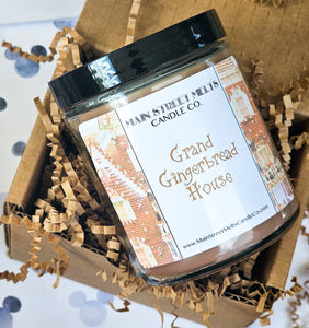 GRAND GINGERBREAD HOUSE Candle 9oz